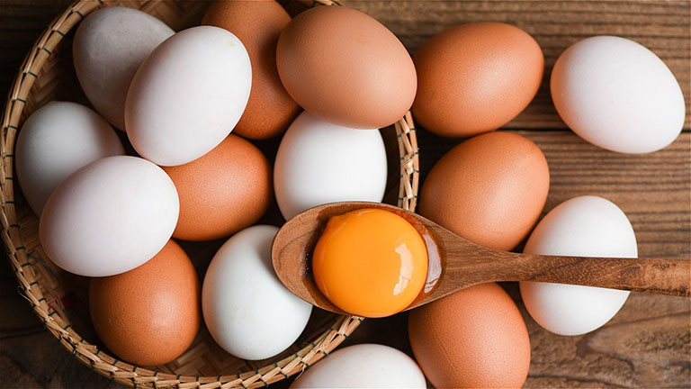 Chữa rối loạn cương dương bằng trứng gà an toàn hiệu quả