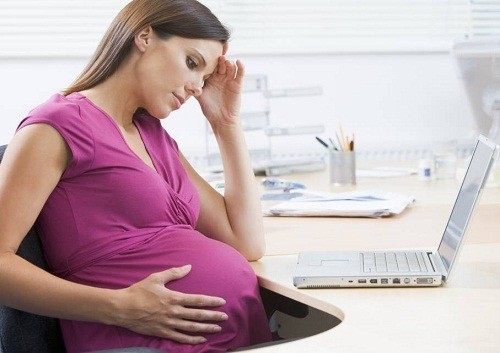 Nhiễm khuẩn đường tiết niệu khi mang thai làm thế nào