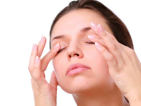 Nhức mỏi mắt uống thuốc gì tốt nhất hiện nay