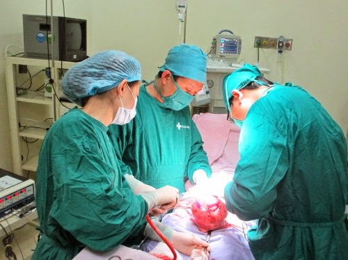 Nội soi bốc hơi bóc u tiền liệt tuyến lành tính