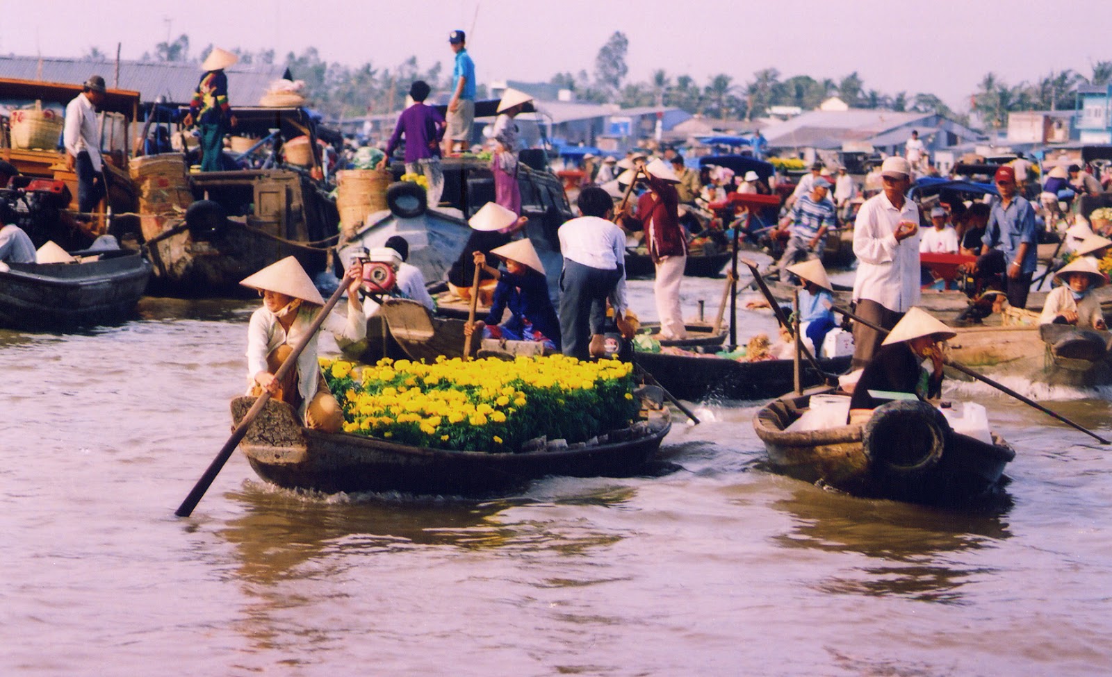 Hà Nội – Tp.Hồ Chí Minh – Bến Tre – Cần Thơ – Cái Răng – Vĩnh Long