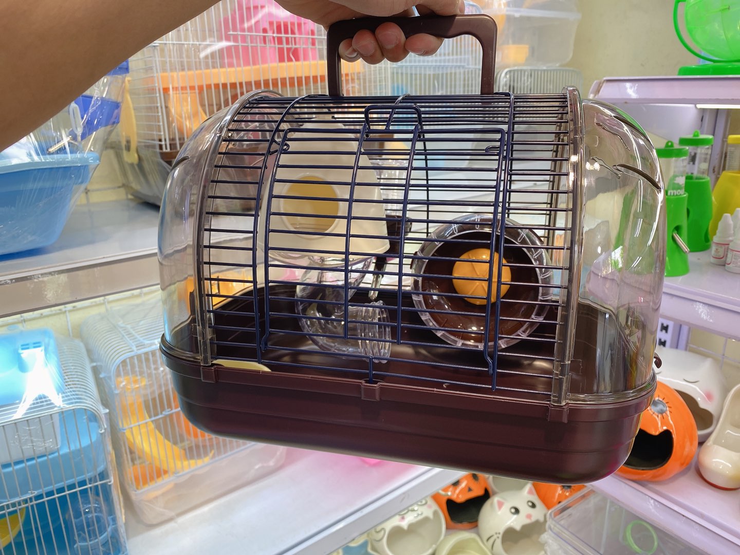 Lồng phi thuyền nhỏ màu nâu cho hamster