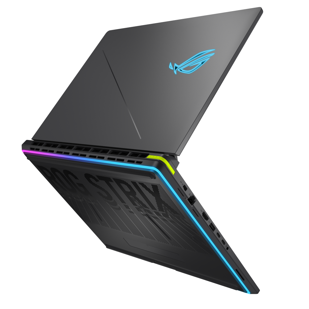 Laptop gaming ASUS ROG Strix G18 G815LR S9211W