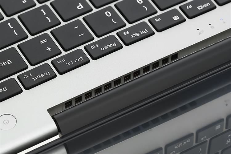 Laptop ACER Swift Lite 14 SFL14 51M 56HS