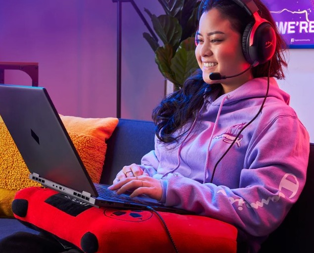 Tai nghe HyperX Cloud III Black