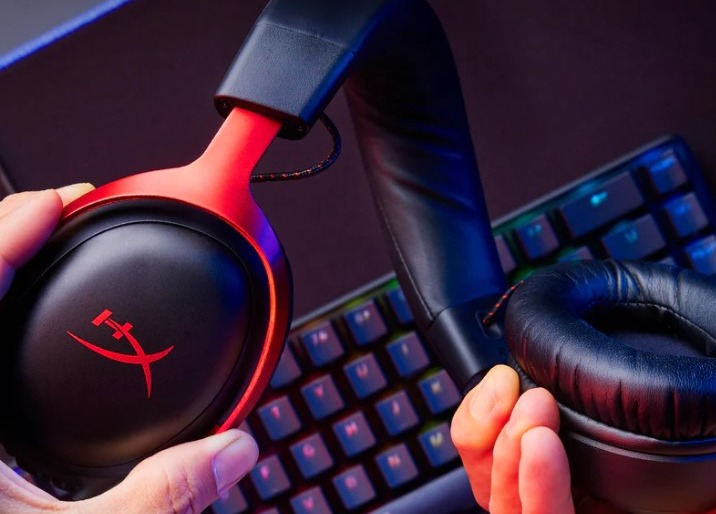 Tai nghe HyperX Cloud III Black