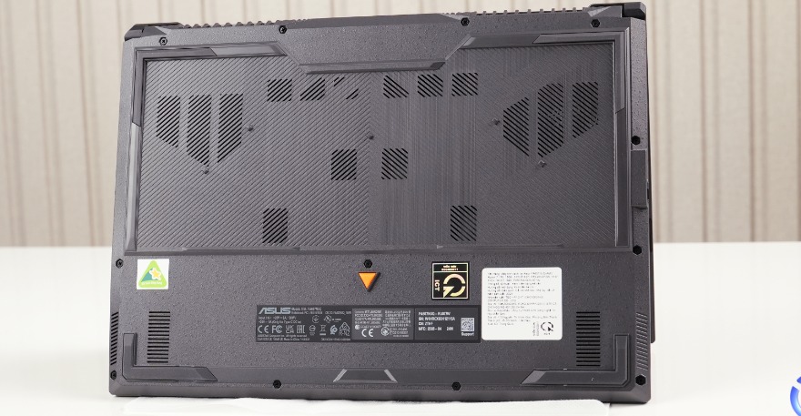 Laptop ASUS TUF Gaming A16 FA607NUQ-RL007W (AMD Ryzen 7 170 | RTX 4050 6GB GDDR6 | 16 inch FHD+ | 16GB | 512GB | Windows 11 | Xám)