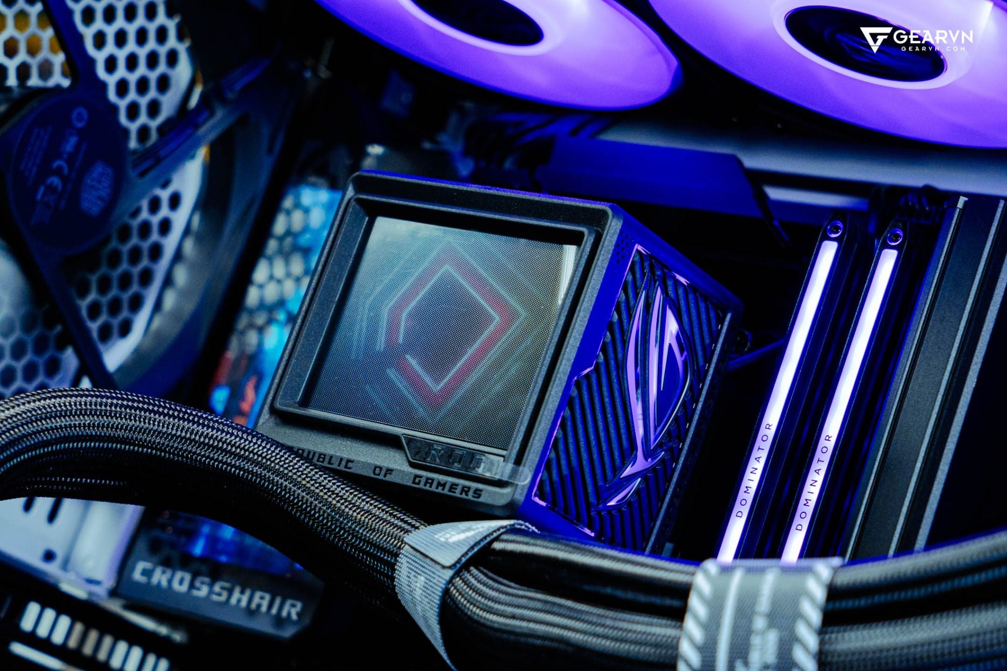 PC Progear CUSTOM 0001 Ryzen 9 9950X3D - RTX 5090