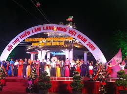 Dịch vụ đăng ký tổ chức hội trợ, triển lãm thương mại