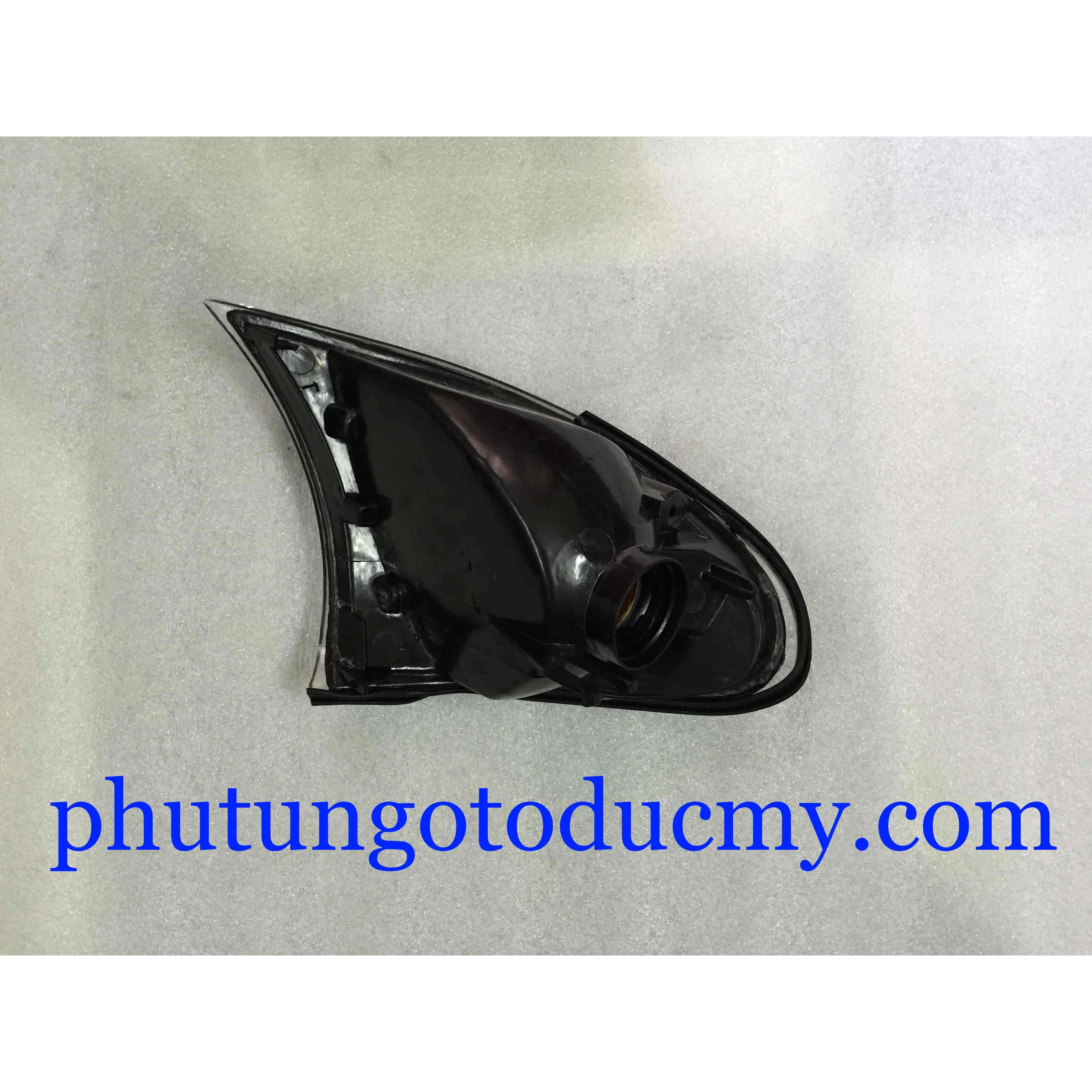 Đèn xi nhan BMW 318i, 325i E46- 63137165848 2