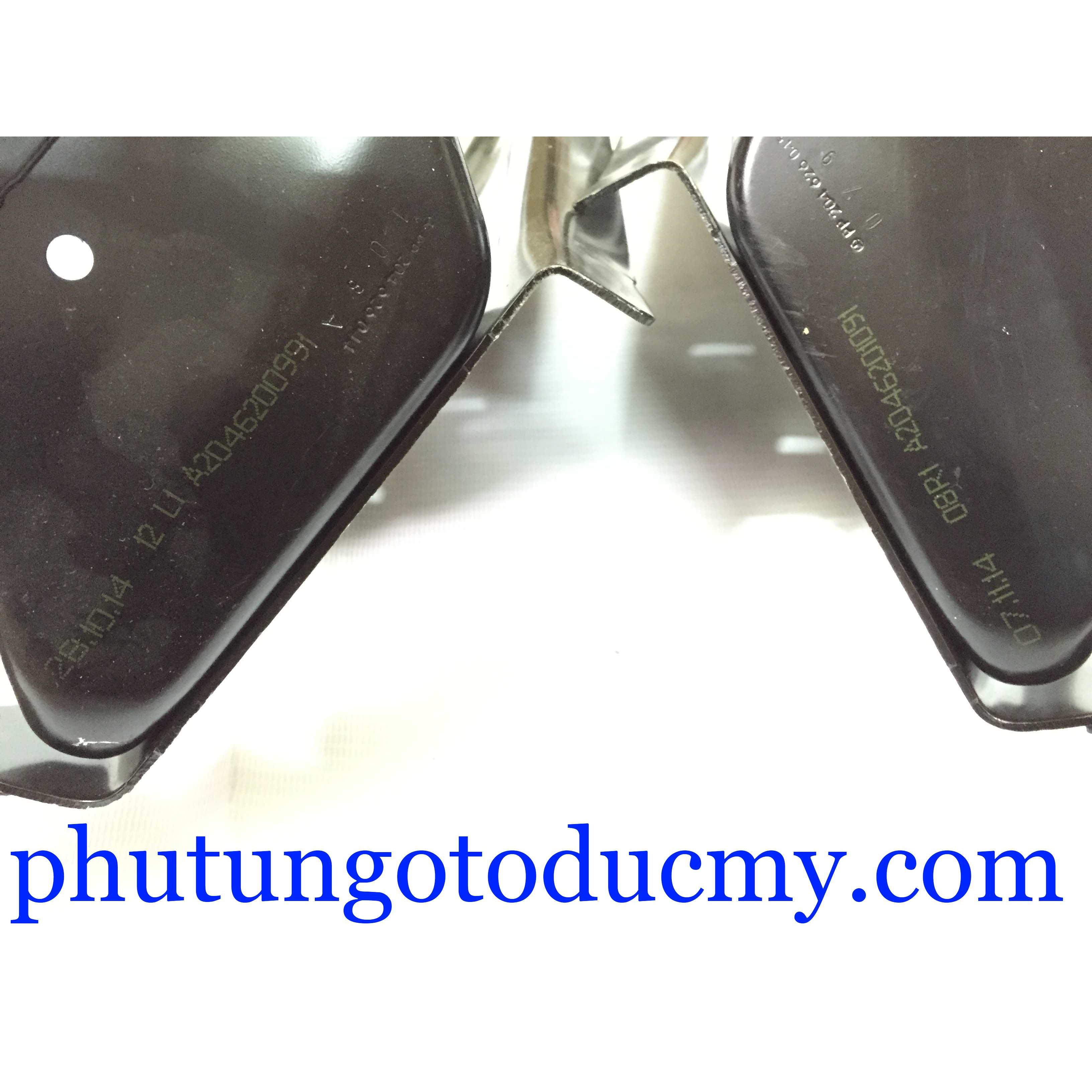 Giá đỡ đèn pha Mercedes C200, C230, C250, C300 W204 - A2046200991