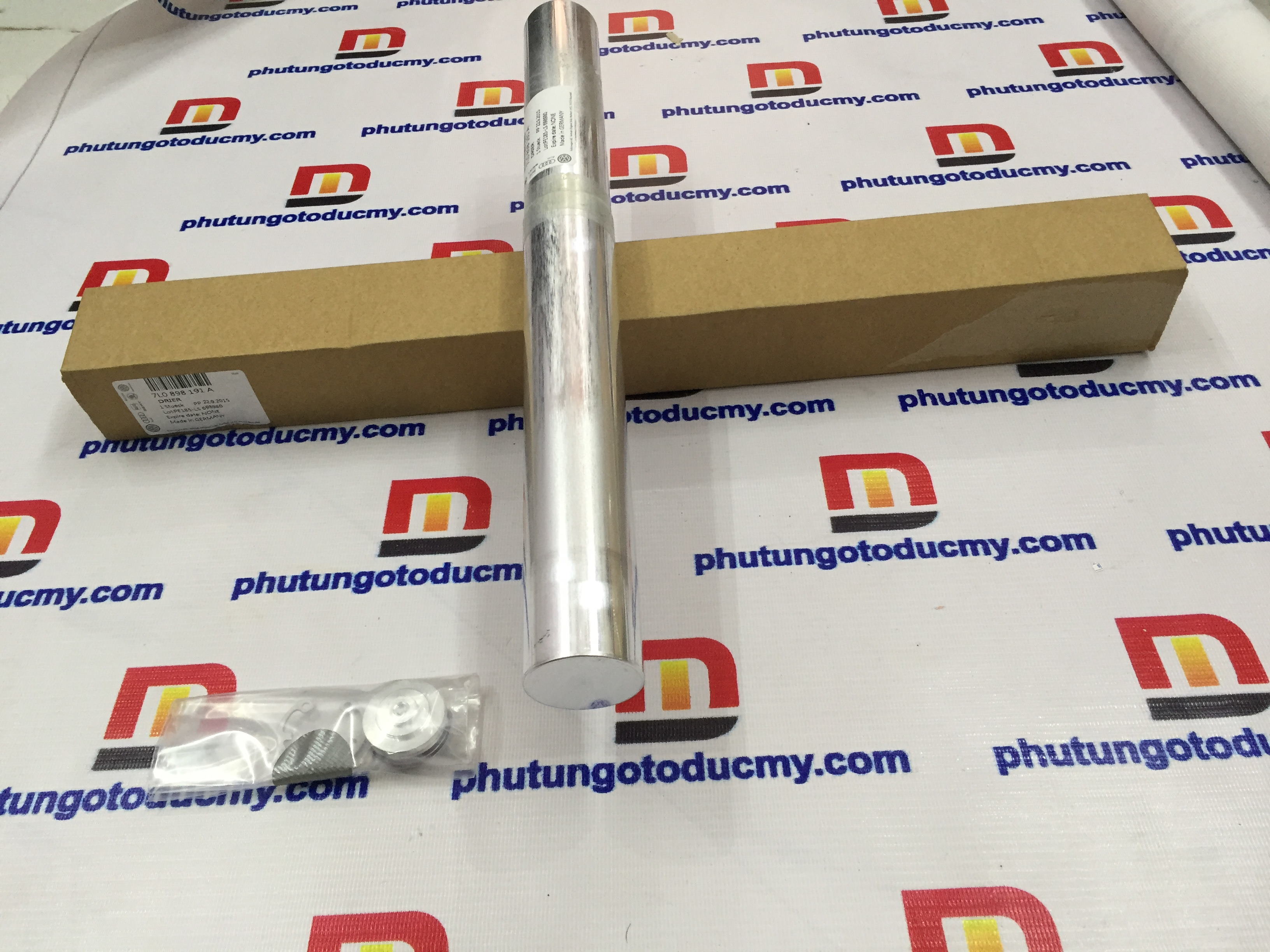 Phin L c Ga Audi Q7 7L0898191A 7L0 898 191 A phin-l-c-ga-audi-q7-7l0898191a-7l0-898-191-a