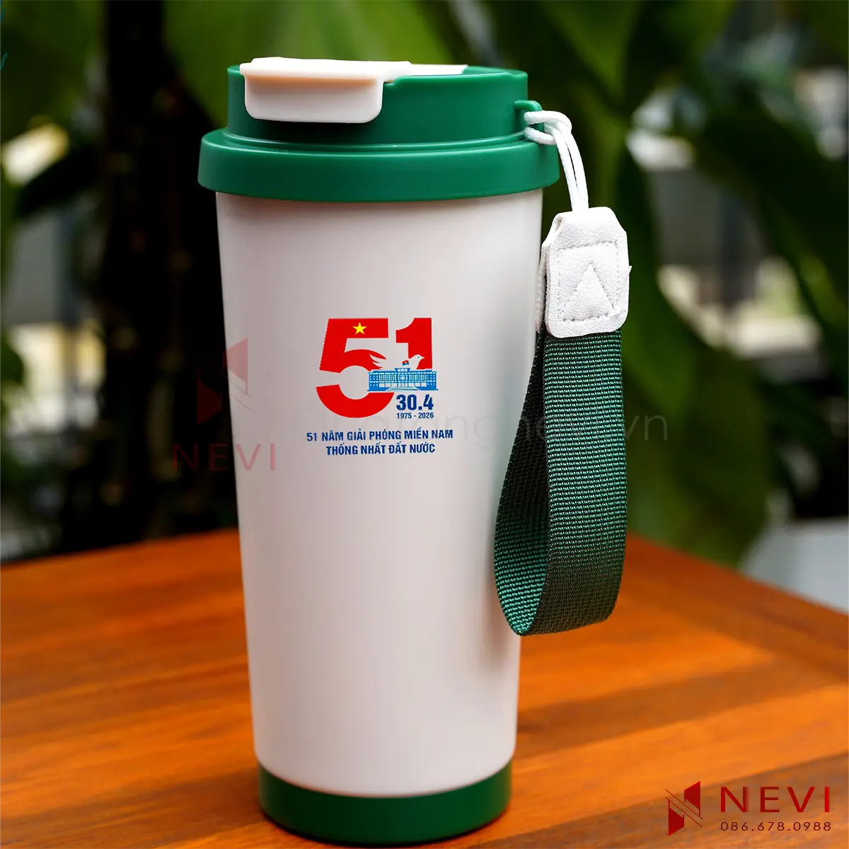 cốc giữ nhiệt 530mk màu xanh lá