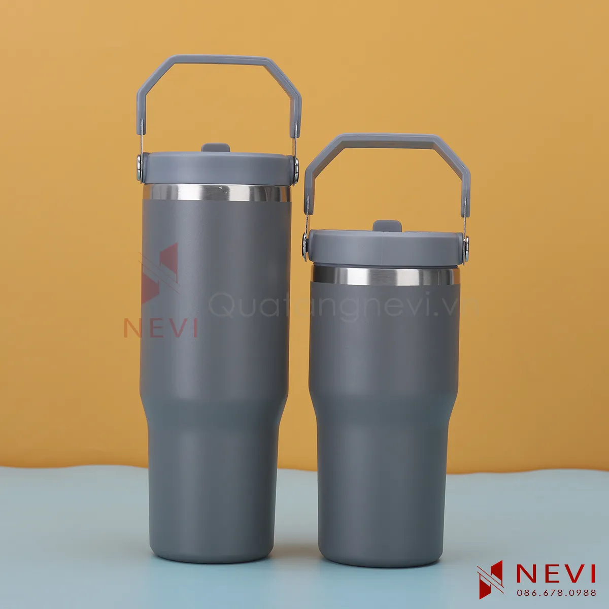 cốc giữ nhiệt có quai xách màu ghi tại quà tặng nevi