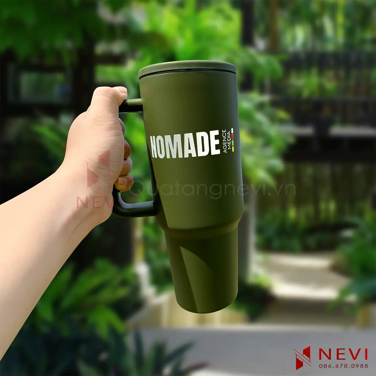 ly giữ nhiệt mẫu mới 40 oz màu rêu màu xanh bộ đội