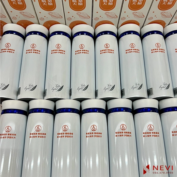 quà tặng bình giữ nhiệt lock&lock Feather Light cung cấp bởi Quà tặng Nevi