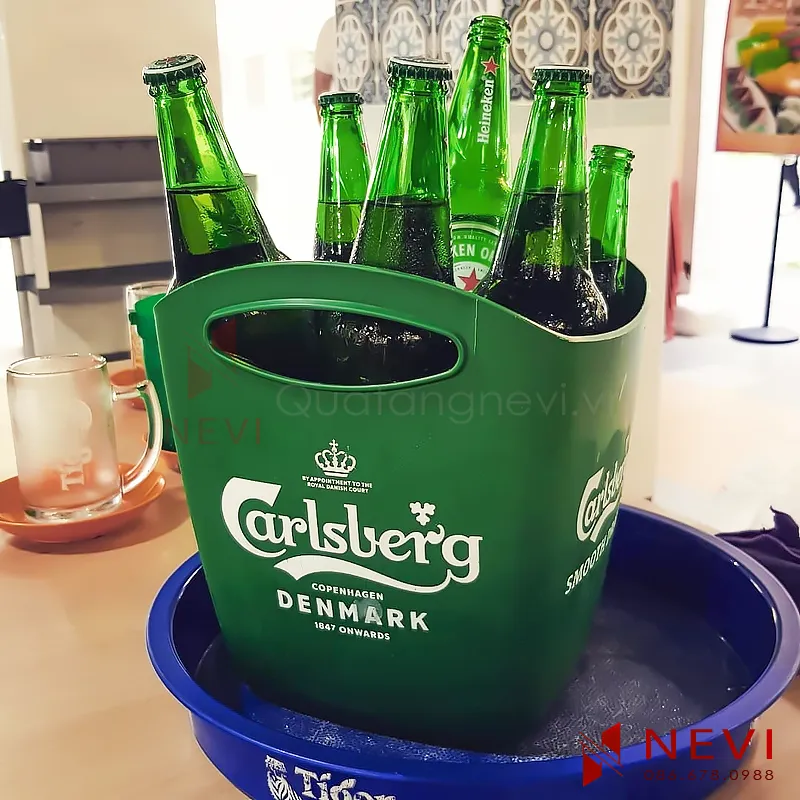 mẫu xô đá nhựa độc lạ