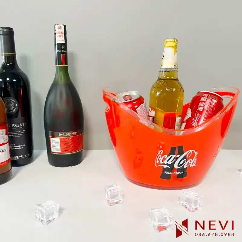Xô đựng đá bằng nhựa ướp lạnh rượu vang