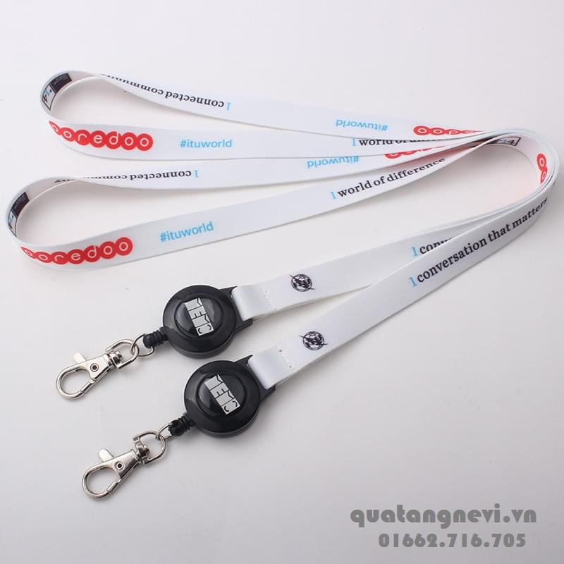 dây đeo thẻ nhân viên thông minh