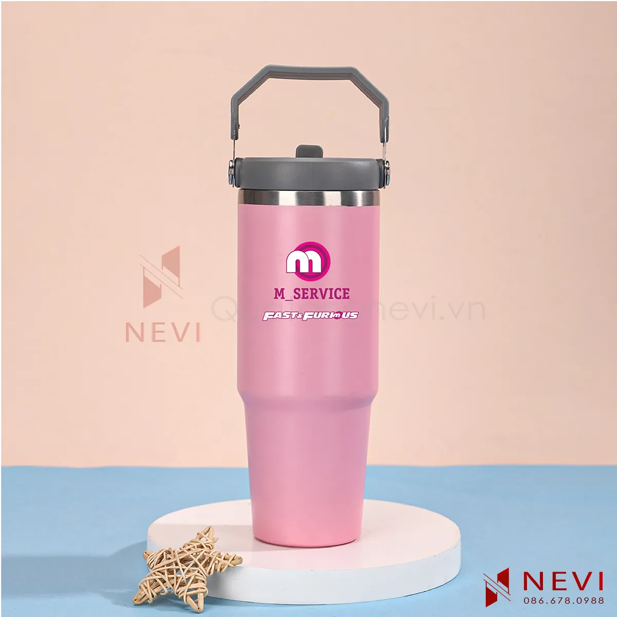 ly giữ nhiệt màu hồng có quai xách 900ml