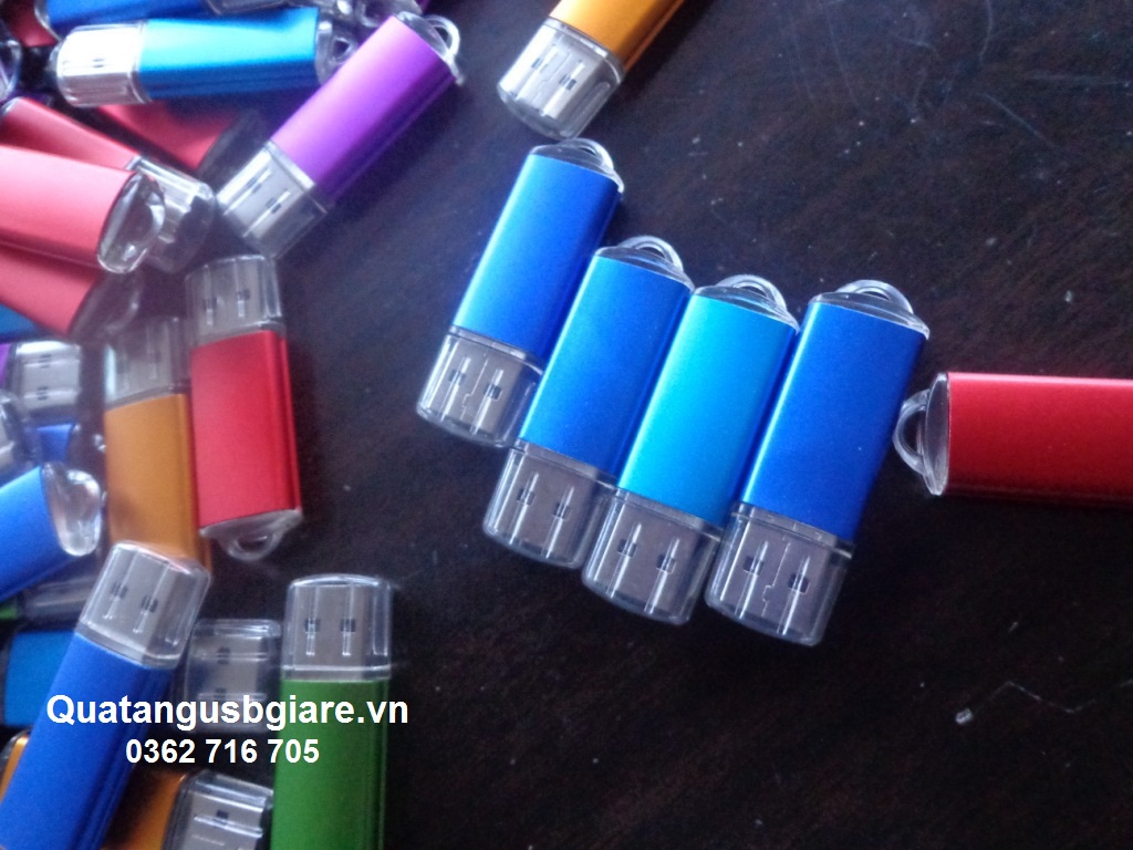 USB nhựa 7