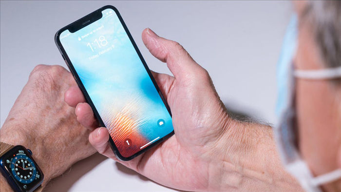 Mở khóa bằng Apple Watch