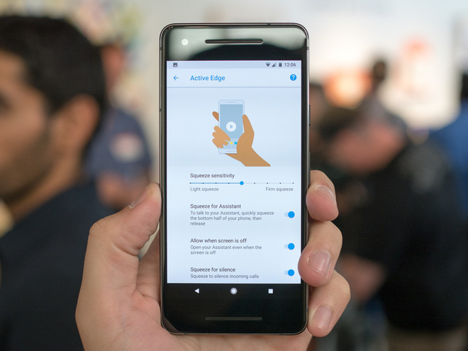 Tính năng bóp cạnh viền Active Edge trên Google Pixel 2
