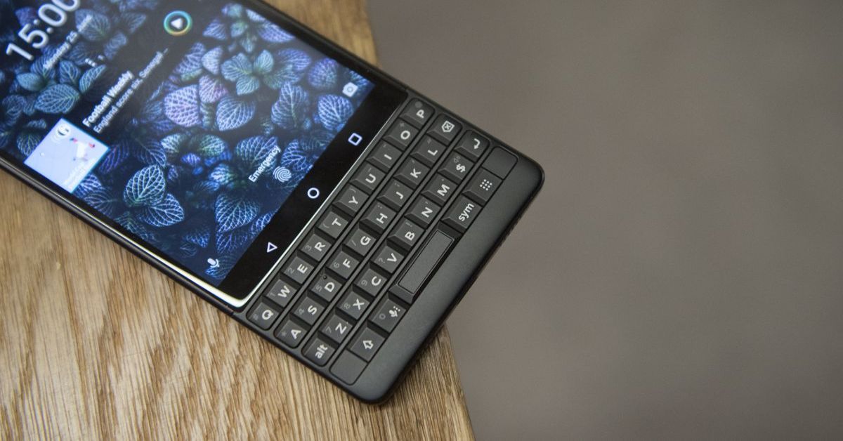 Hình ảnh đầu tiên về Blackberry Key2, có camera kép, nút bấm mới