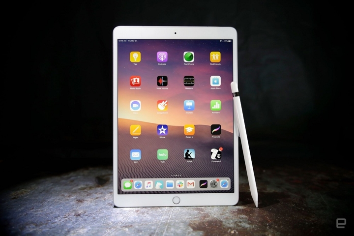 Thiết kế quen thuộc của iPad Air nhưng nay đã được nâng cấp hỗ trợ Apple Pencil 1