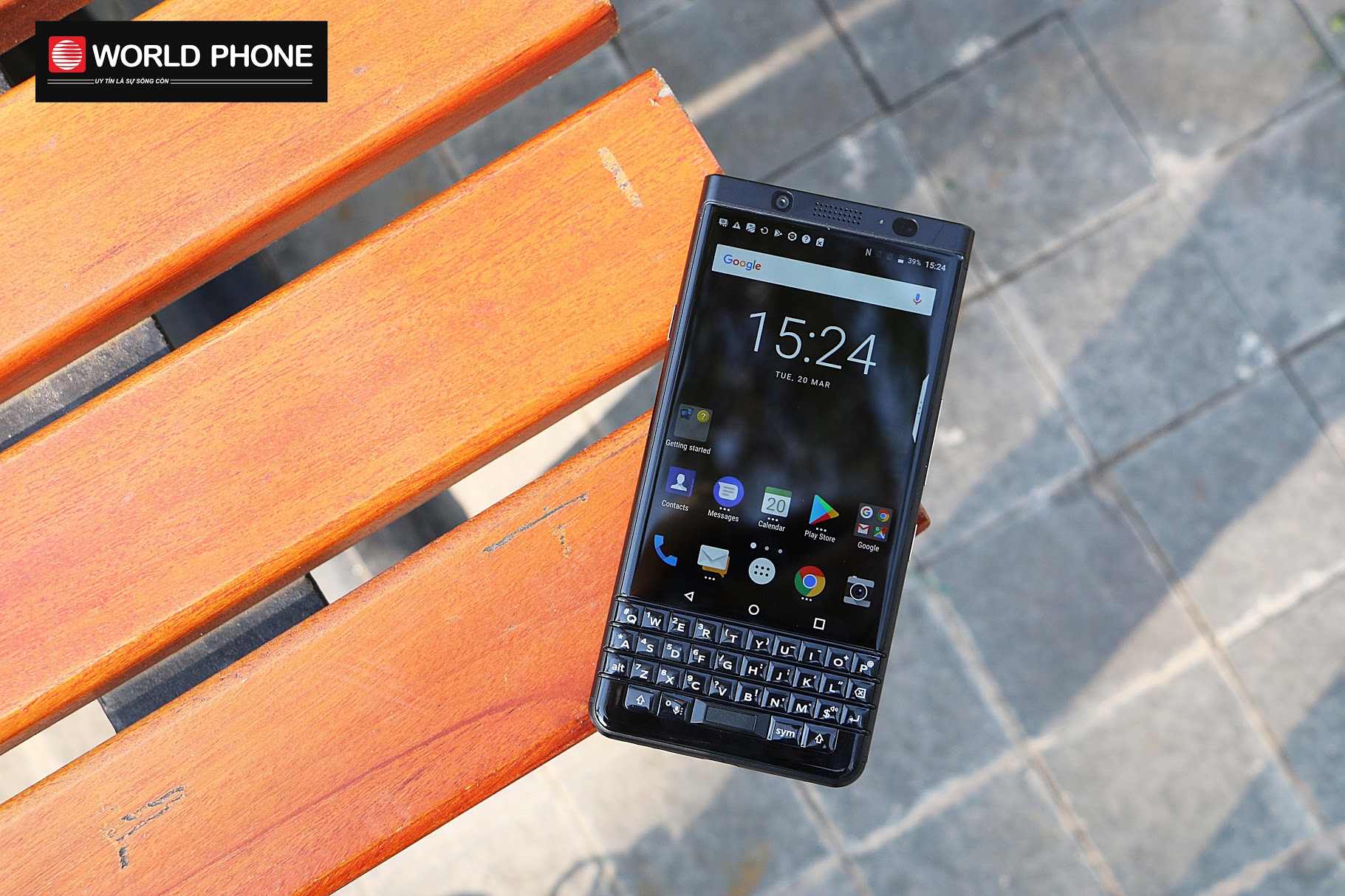 Màn hình 4.5 inch của Blackberry KEYone