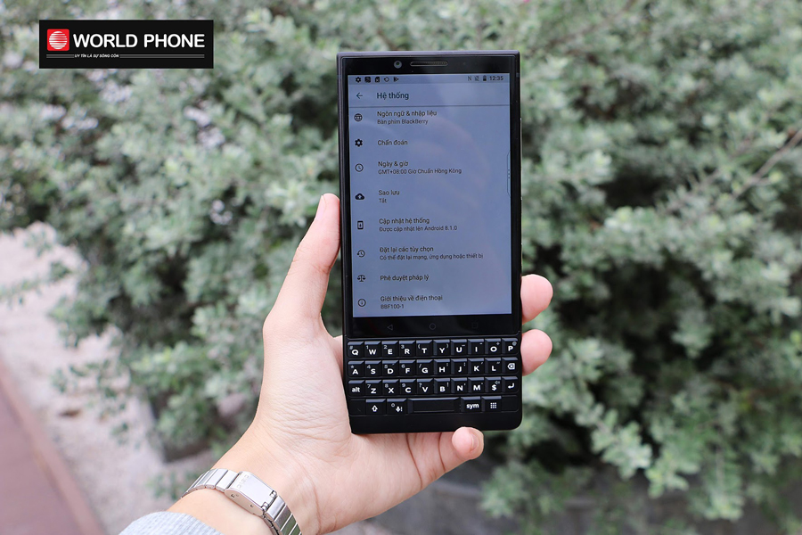 Blackberry KEY2 chạy hệ điều hành Android