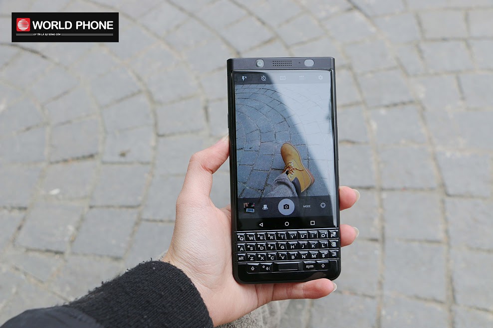 Thay màn hình Blackberry KEYone chính hãng giá rẻ