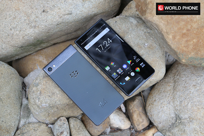 Blackberry Motion Xách Tay - Bước tiến mới của Blackberry