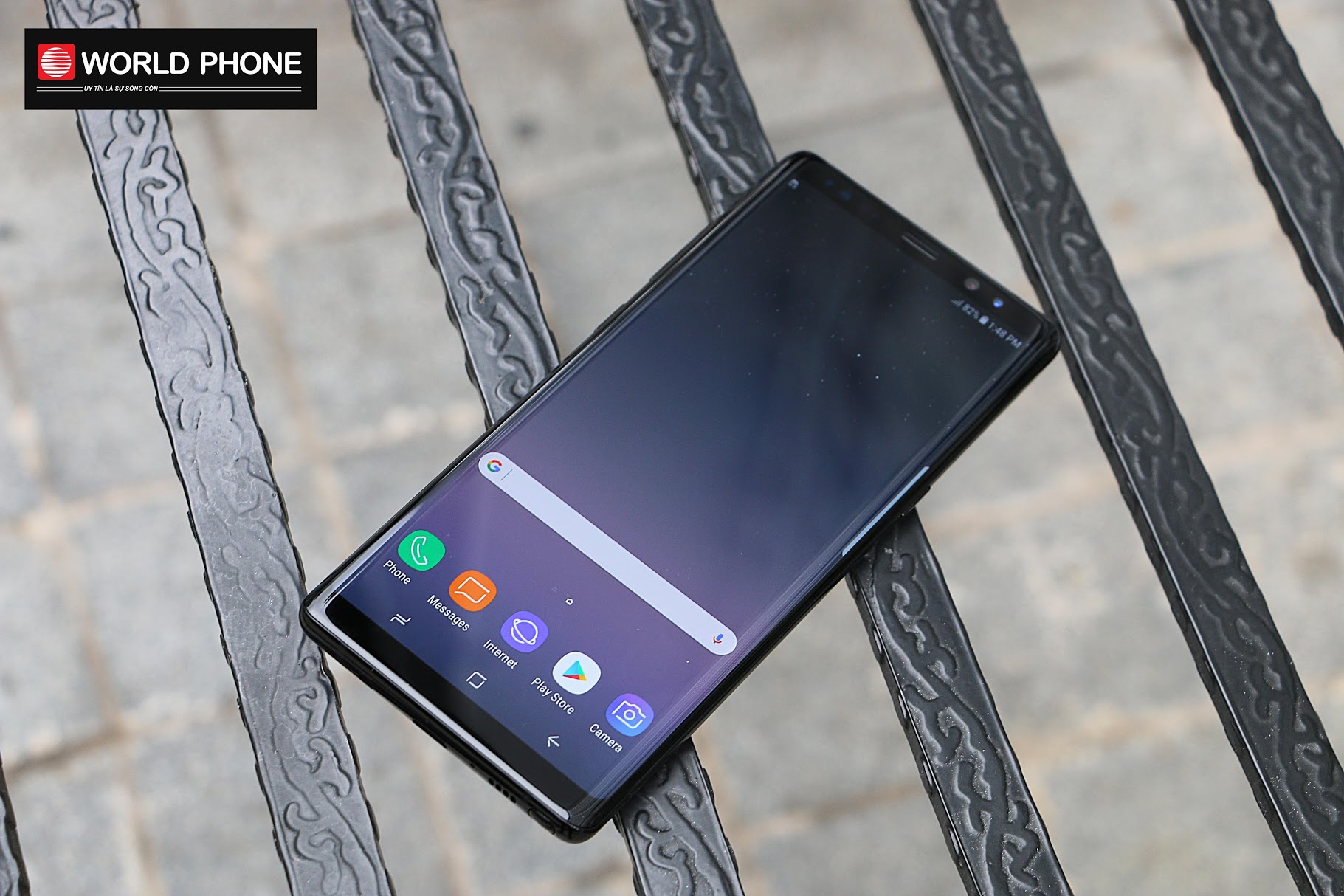 Note 8 sở hữu màn hình 6.3 inch cùng độ phân giải 2K