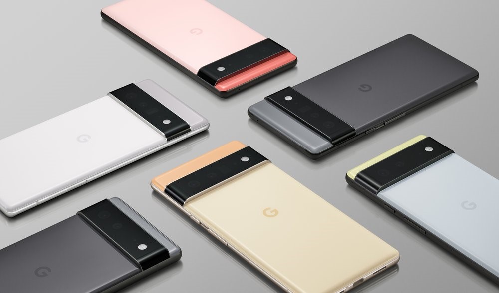 Mặt sau hoàn toàn là kính Gorilla Glass Victus có viền cong sắc sảo
