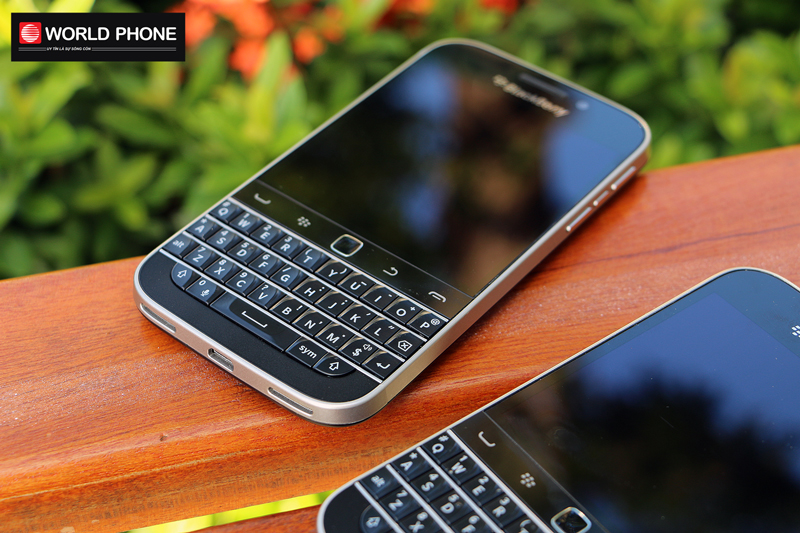 Thay màn hình Blackberry Classic Q20