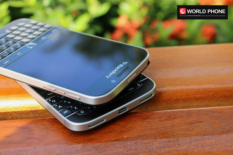 Phím nguồn của Blackberry Classic (Q20) tích hợp trên đỉnh máy