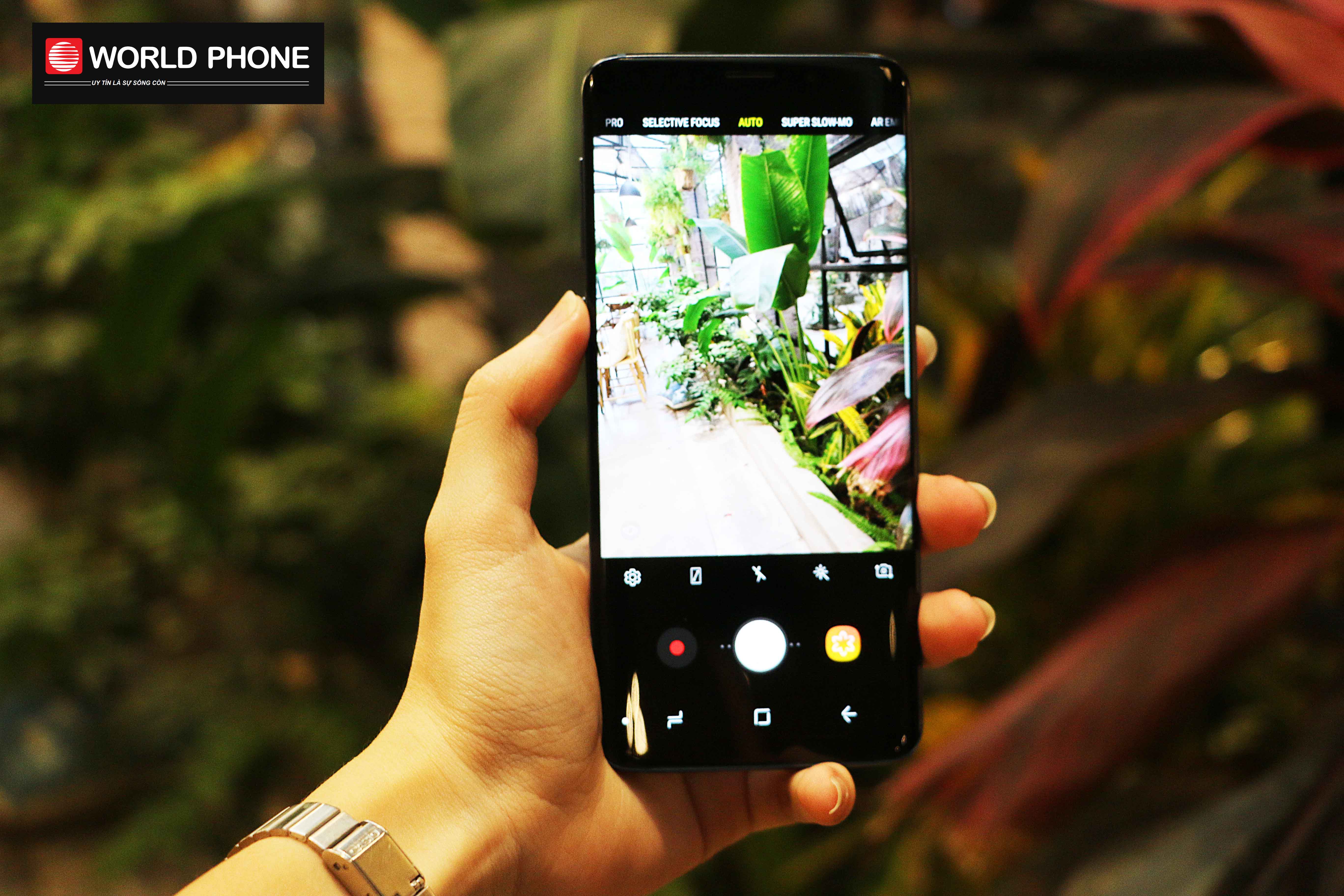 Cặp đôi S9 sở hữu camera "nịnh mắt", cung cấp vô số tính năng camera siêu thiết thực và hiệu quả hình ảnh sống động cho người dùng