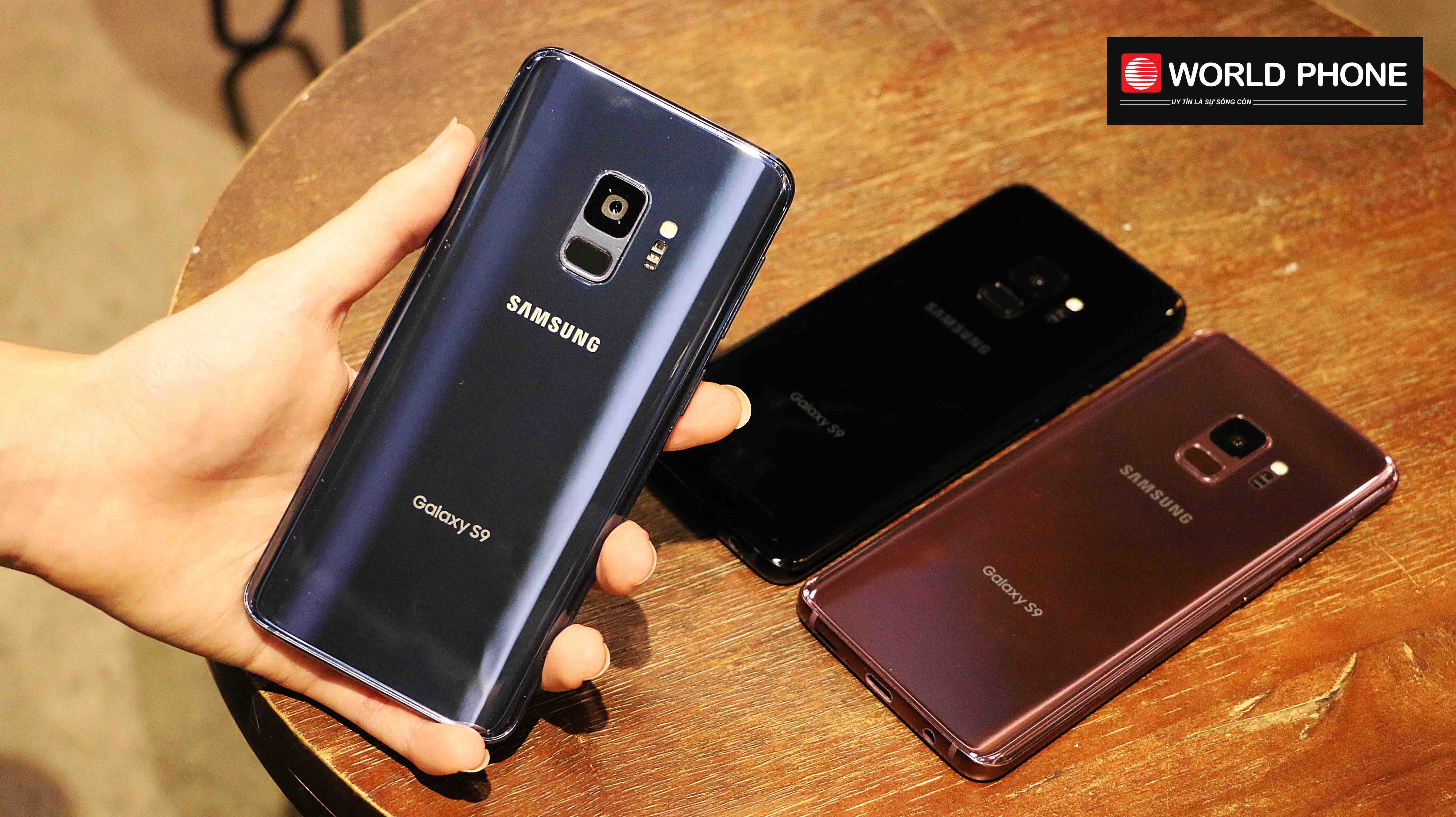 Samsung Galaxy S9 và S9 + chạy trên Exynos mới nhất hoặc Qualcomm Snapdragon 845 tùy thuộc vào khu vực