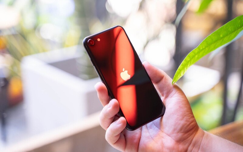 Ở tầm giá 12 triệu, Apple iPhone SE (2020) thực sự là một lựa chọn “đáng đồng tiền bát gạo”