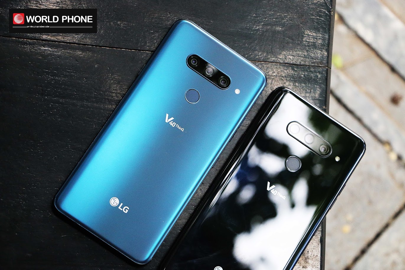 LG V40 tạo ấn tượng khi sở hữu tới 5 camera, cụm ba camera phía sau và camera selfie kép