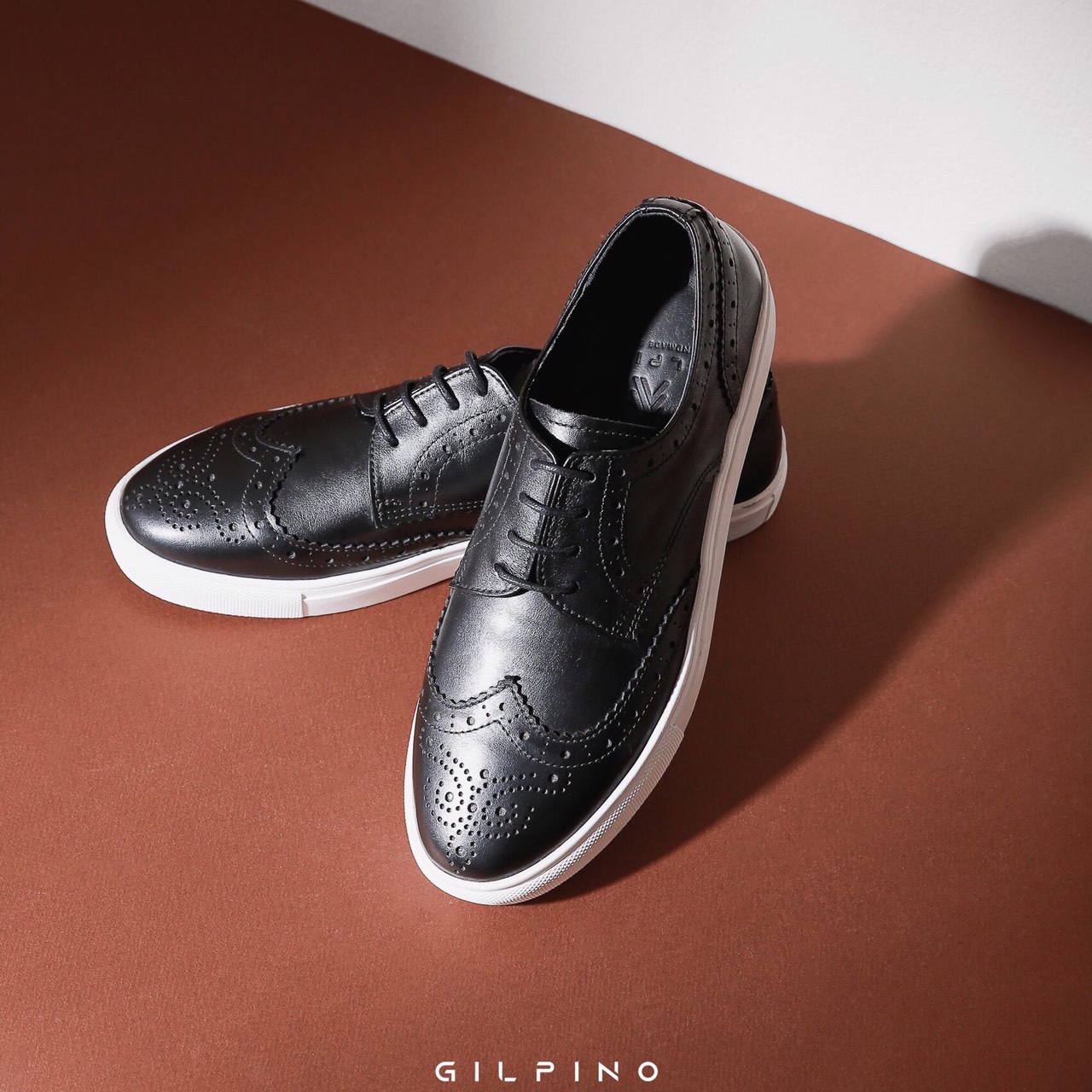 Air.13 - Black
