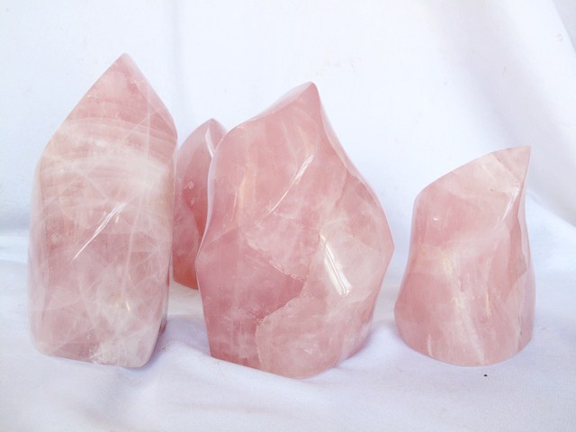 cách chọn vòng đá thạch anh