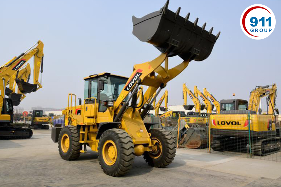 Máy xúc lật Lovol Trung Quốc)