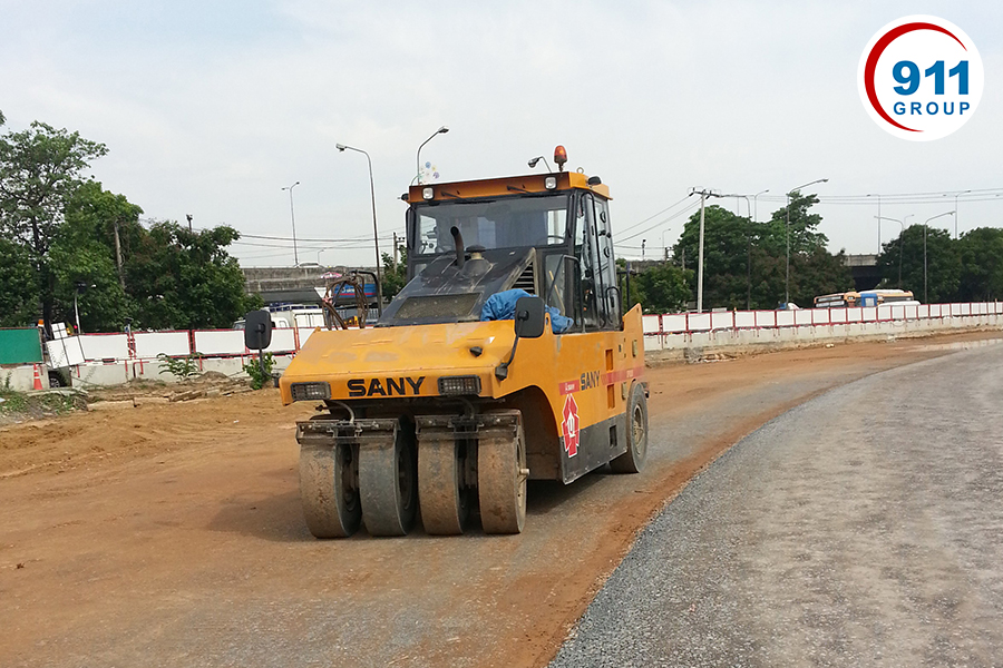 Máy lu bánh lốp 16 tấn SANY PTR160C-8