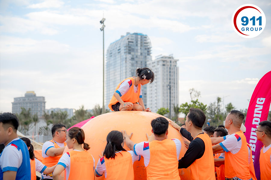 Tập đoàn 911