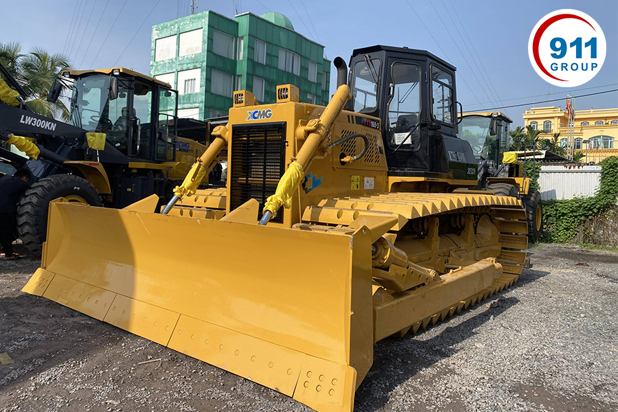 xe ủi XCMG D5-TYS160-3