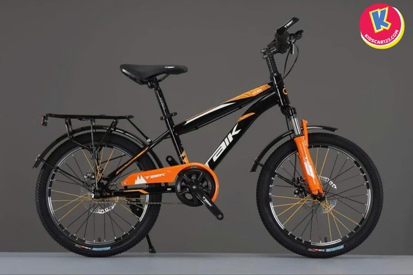 Xe đạp trẻ em 18 inch là lựa chọn hoàn hảo cho các bé từ 5 - 8 tuổi