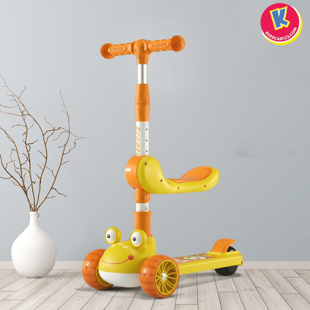 Xe scooter cho bé hình ếch vàng