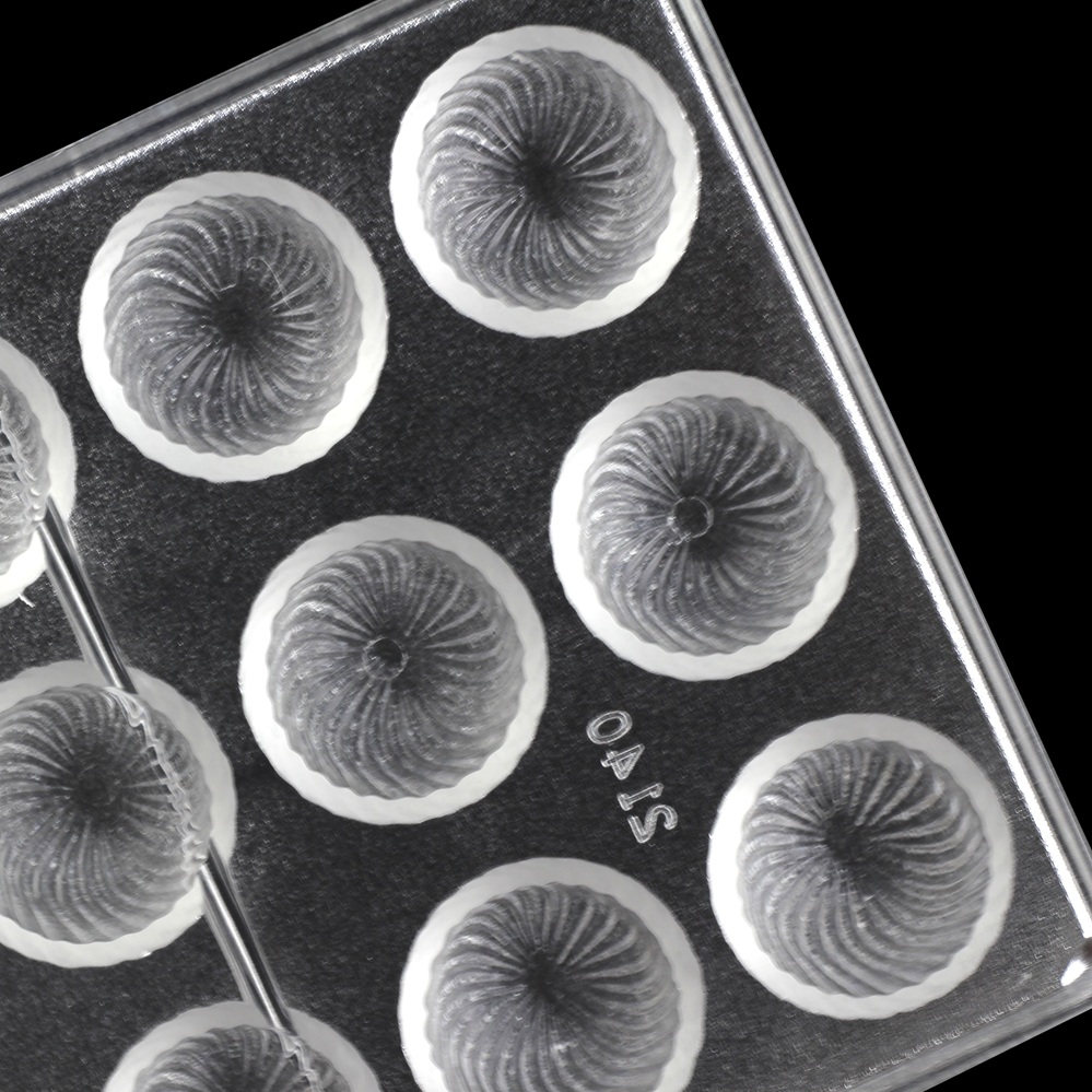 2140 - Khuôn socola bonbon hình ụ tròn xoắn 11gr